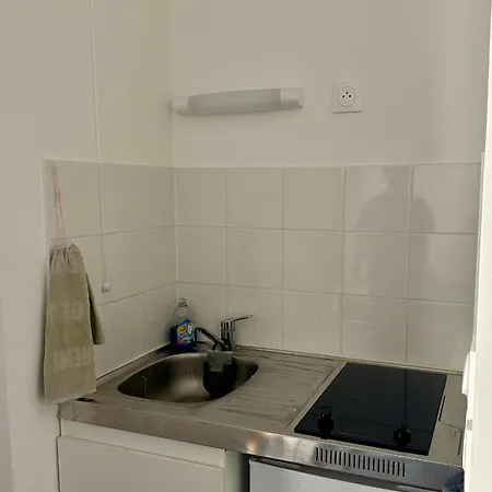 Calme Apartment Paris